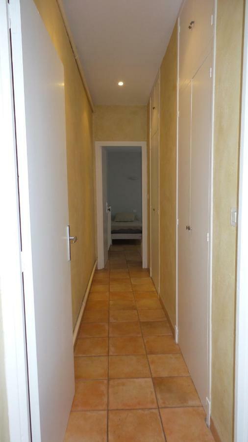 spacieux logement face à la Cité Médievale Carcassonne Extérieur photo
